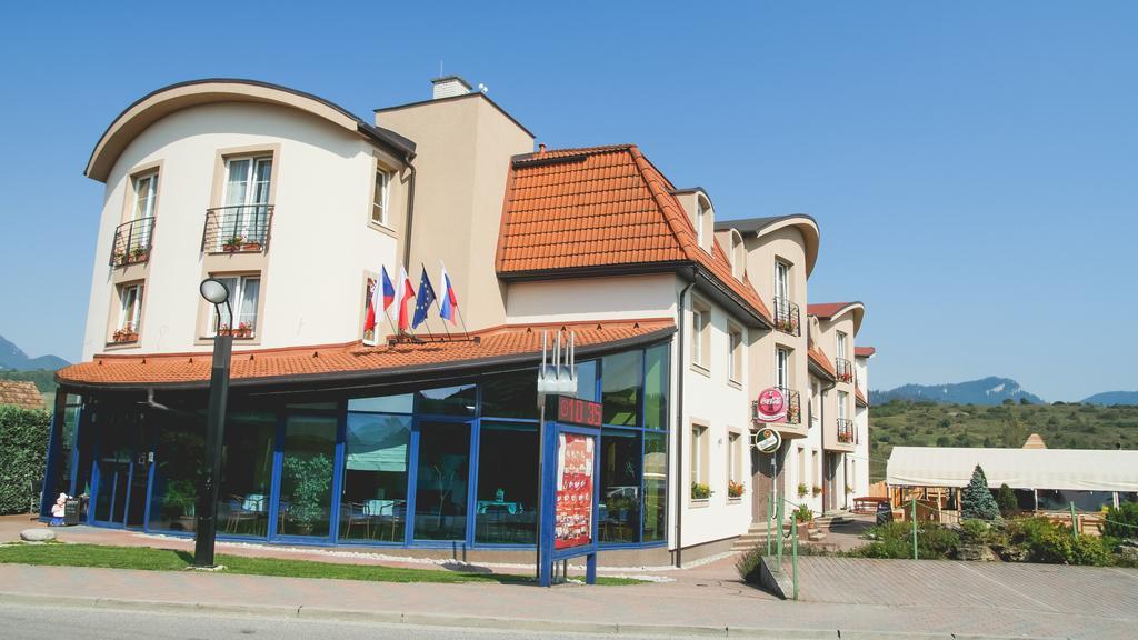 Penzion Fontana Бешенёва Экстерьер фото